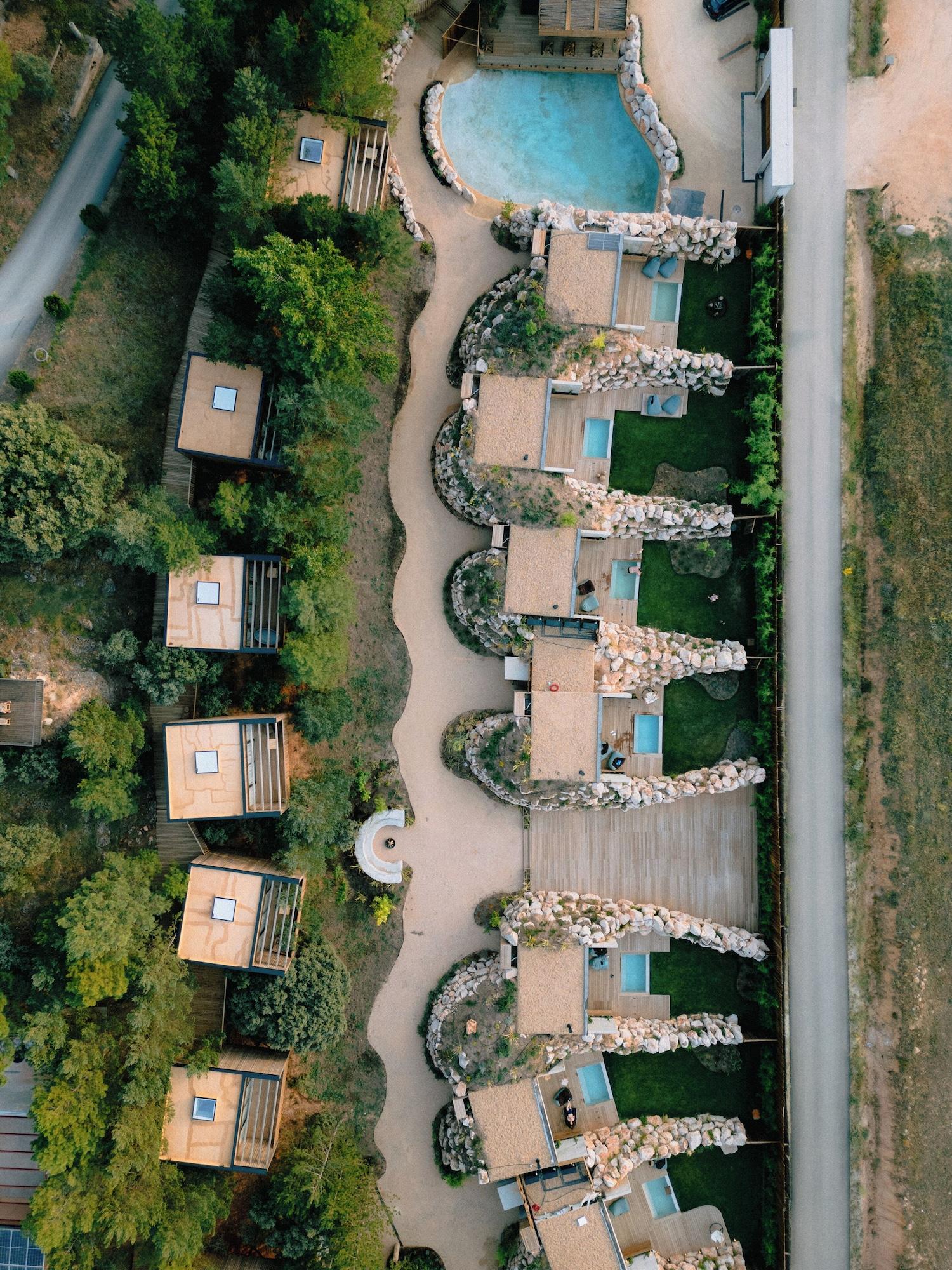 Vista Exterior Noctis Hotel