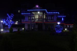 Alojamiento - Dipankara Holiday Home