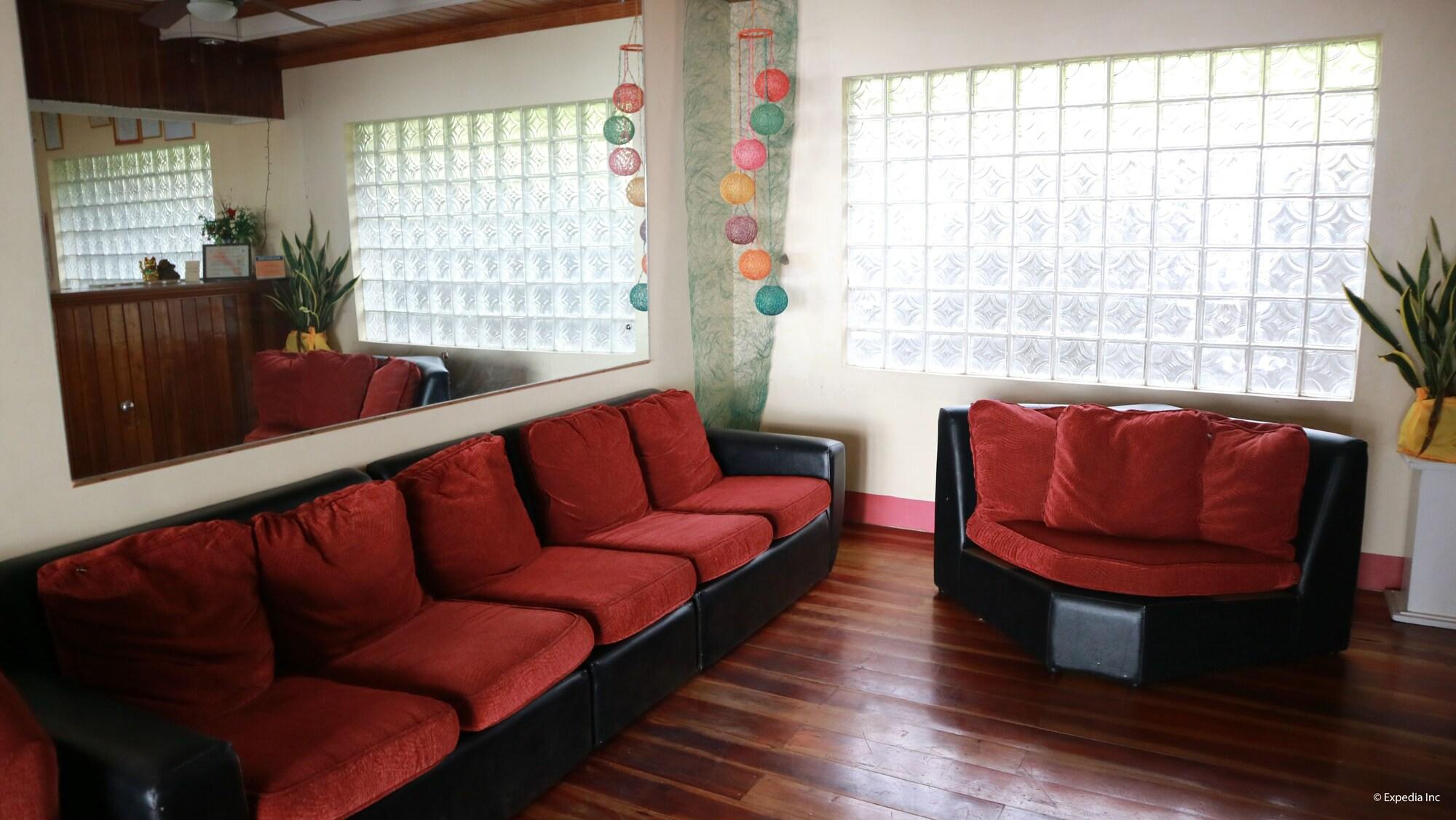 Vista Lobby Coral Dive Resort
