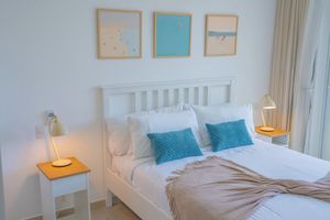 Alquiler Vacacional - Lovely 2BR Apartment with Pool View, Beach Access, AC, Wi-Fi & Gym in Punta Cana