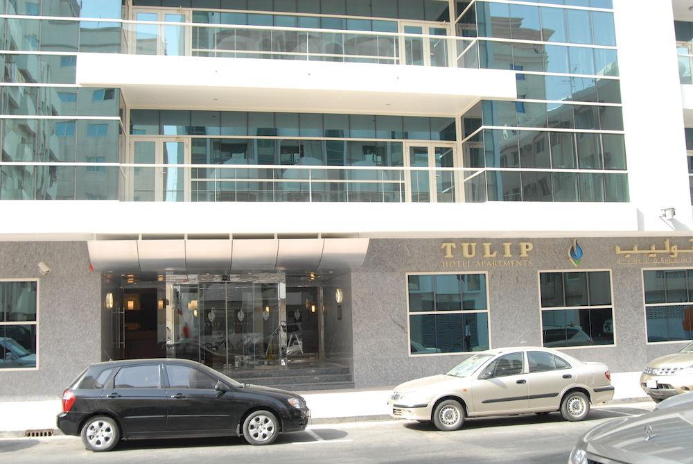 Vista da fachada Tulip Hotel Apartment