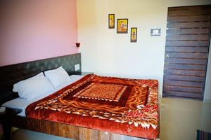 Alojamiento - Surabhi Hill View