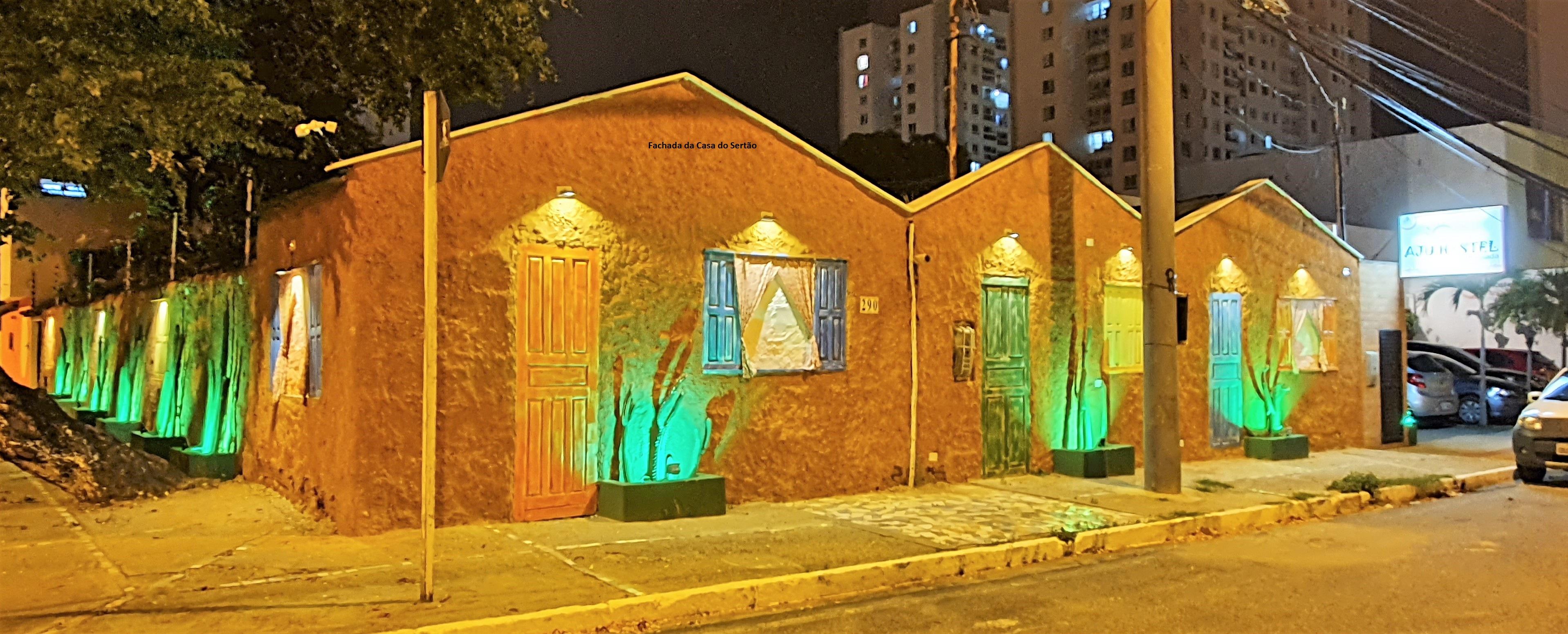 Vista Exterior Vila Aju Pousada Temática