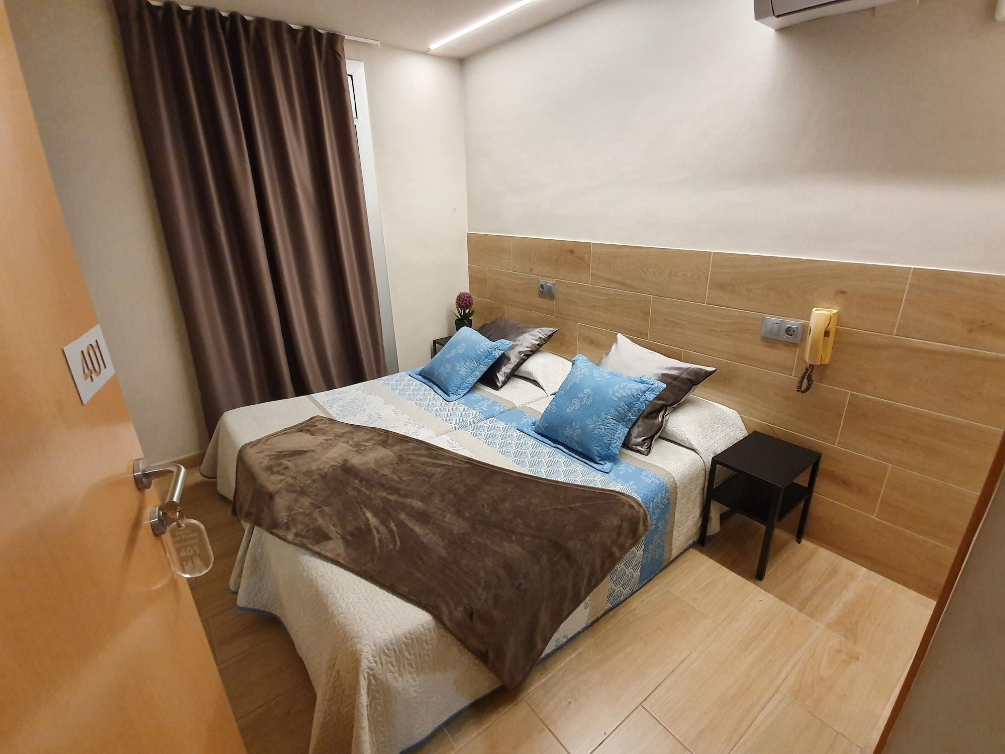 Varios Hostal Sant Ramón