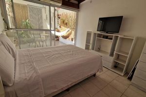 Alquiler Vacacional - Pretty Duplex with garden patio, excellent location, close to everything