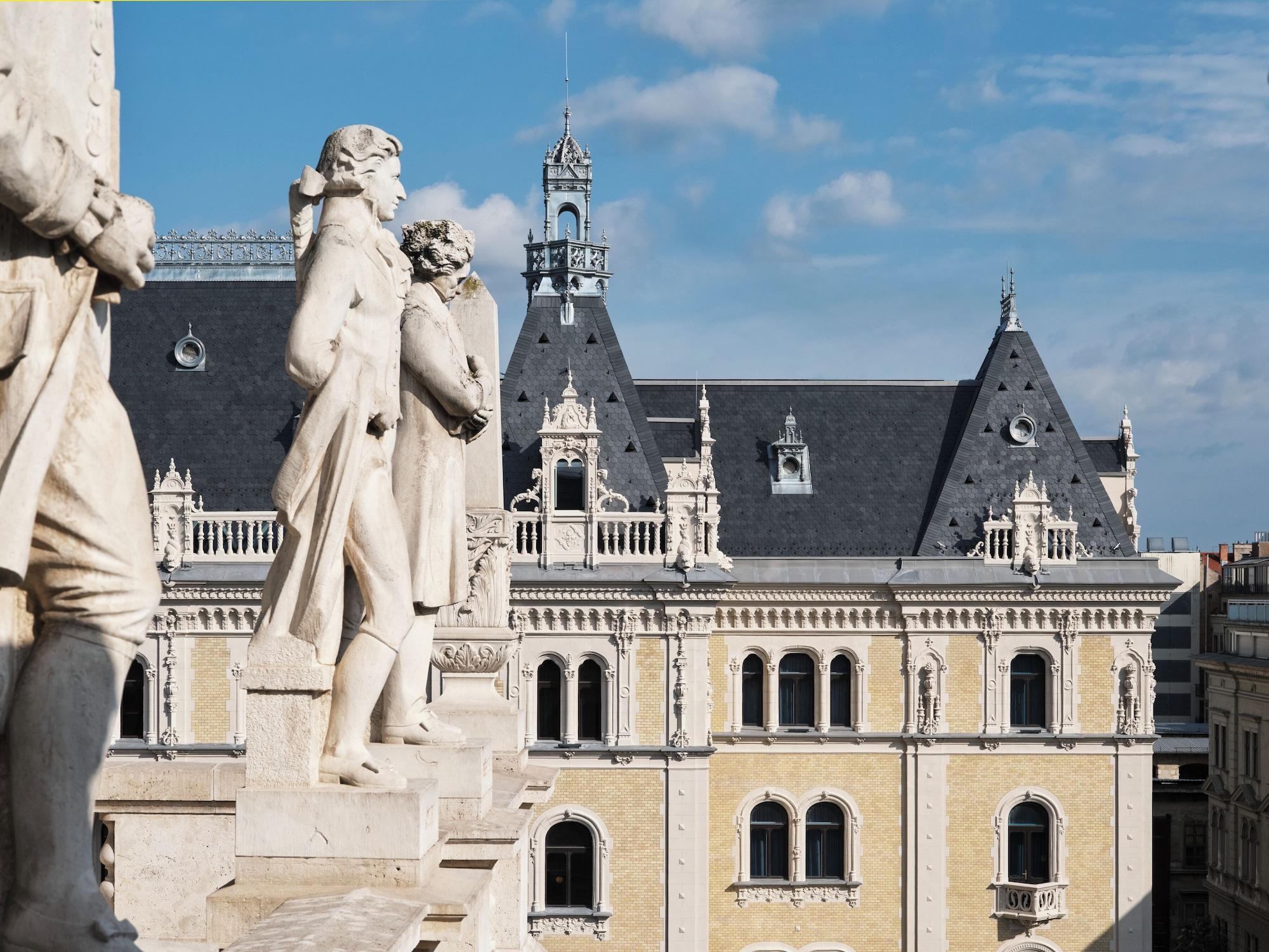 Vista Exterior W Budapest