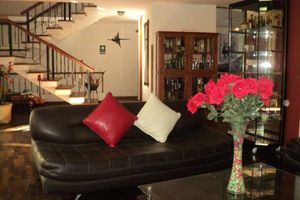 Hospedagens - Hotel Conquistadores Inn