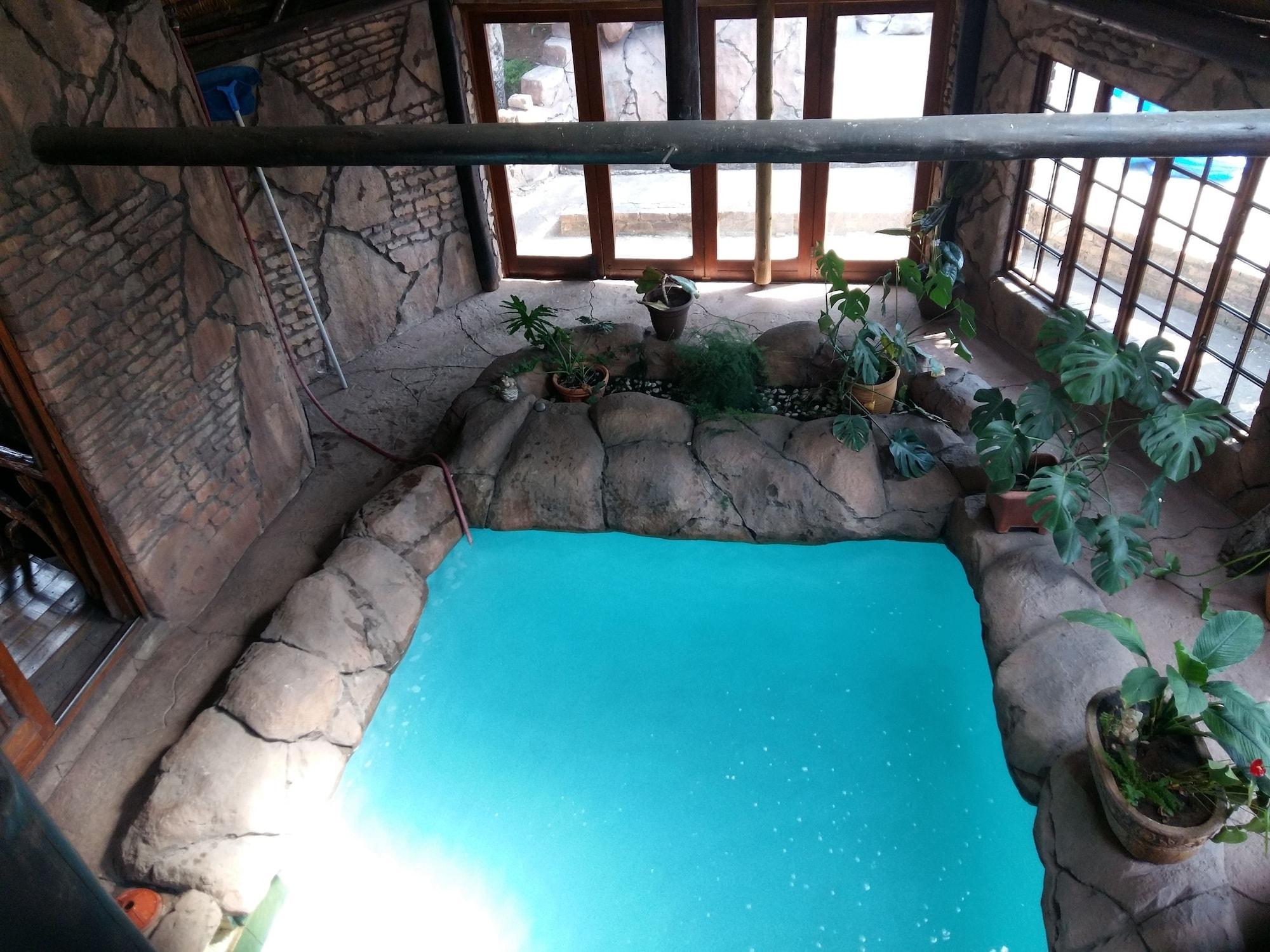 Varios Pride Rock Accommodation