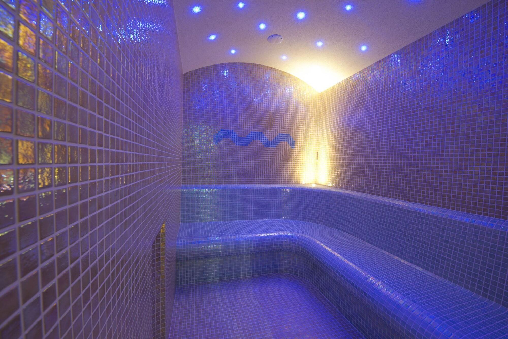 Spa Holiday Home & SPA