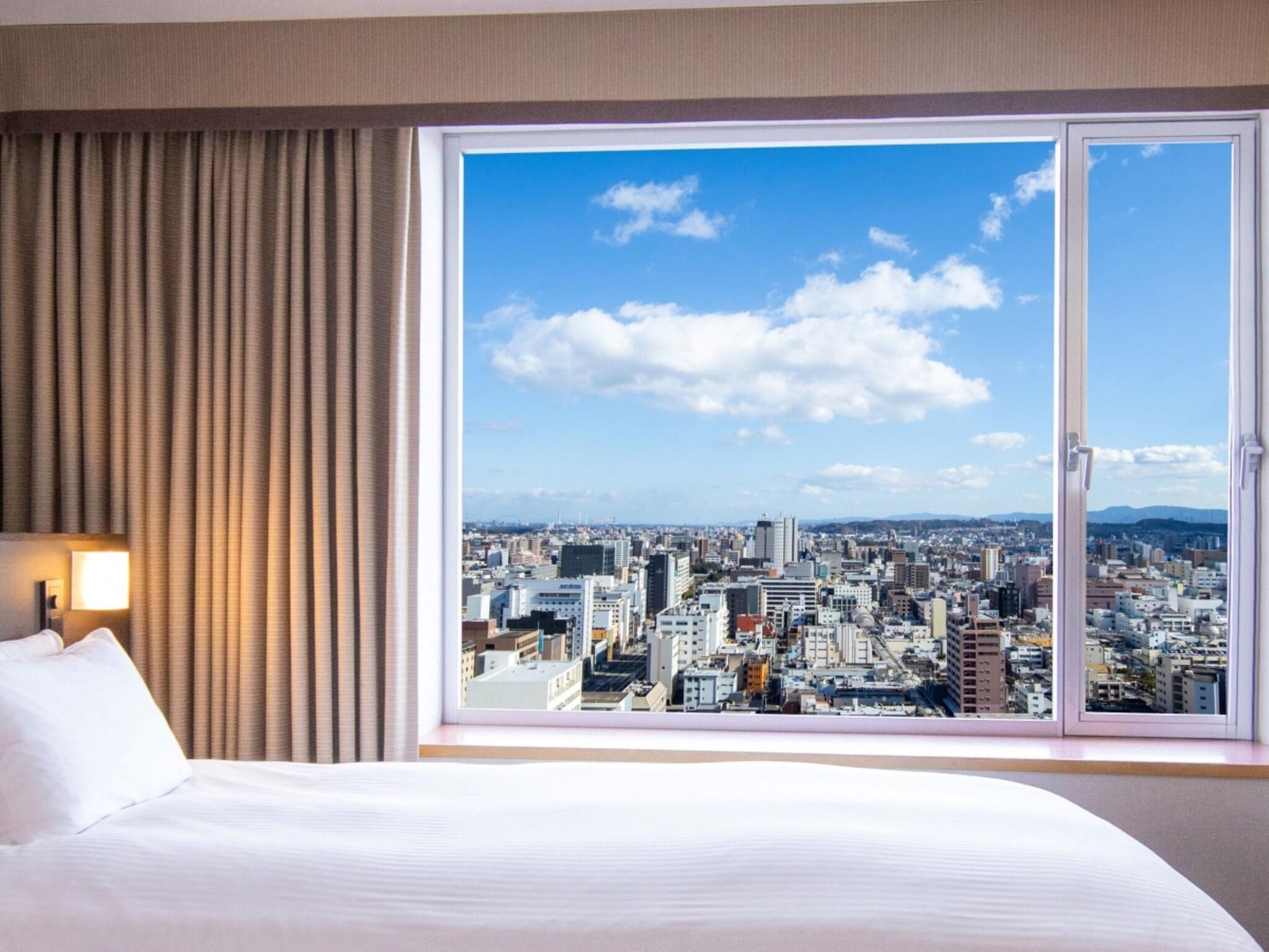 Vista Exterior Hotel Nikko Oita Oasis Tower