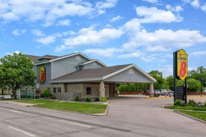 Alojamiento - Super 8 by Wyndham Winnipeg West