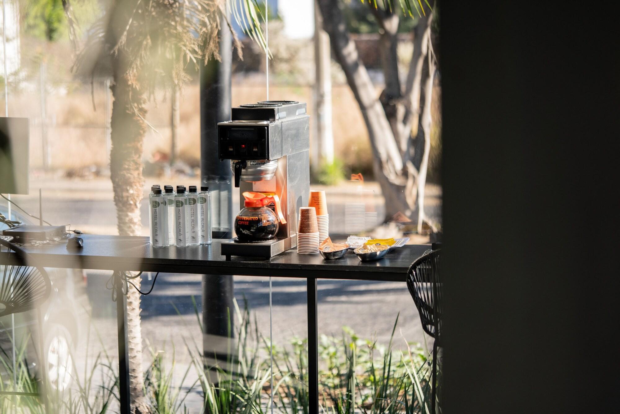 Vista Lobby Hotel Alcalá Expo