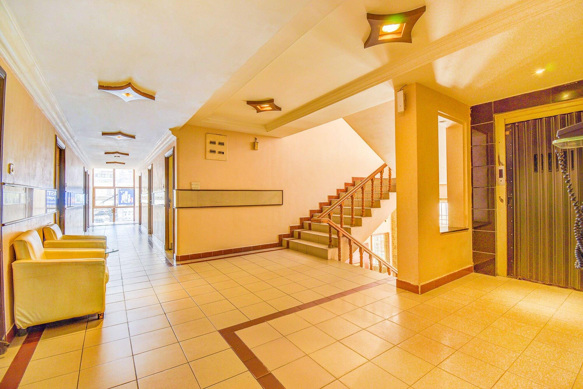Varios Hotel Kinnera Comforts