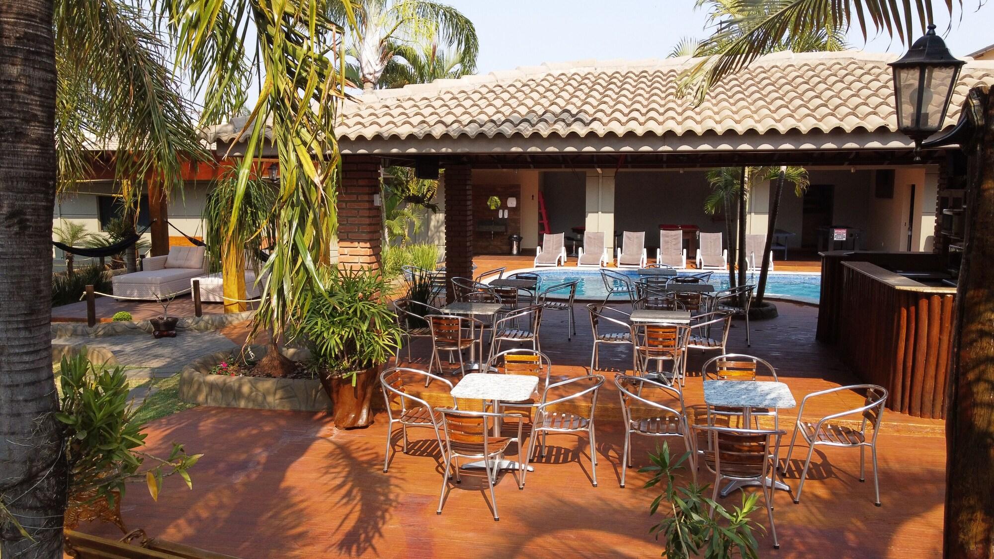Bar/Salón Pousada Kaluanã