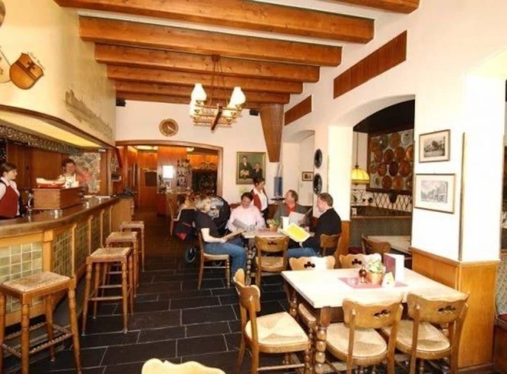 Bar/Salón Hotel Schmidt am Markt