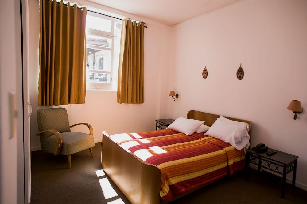 Varios Hostal Solar de Arequipa