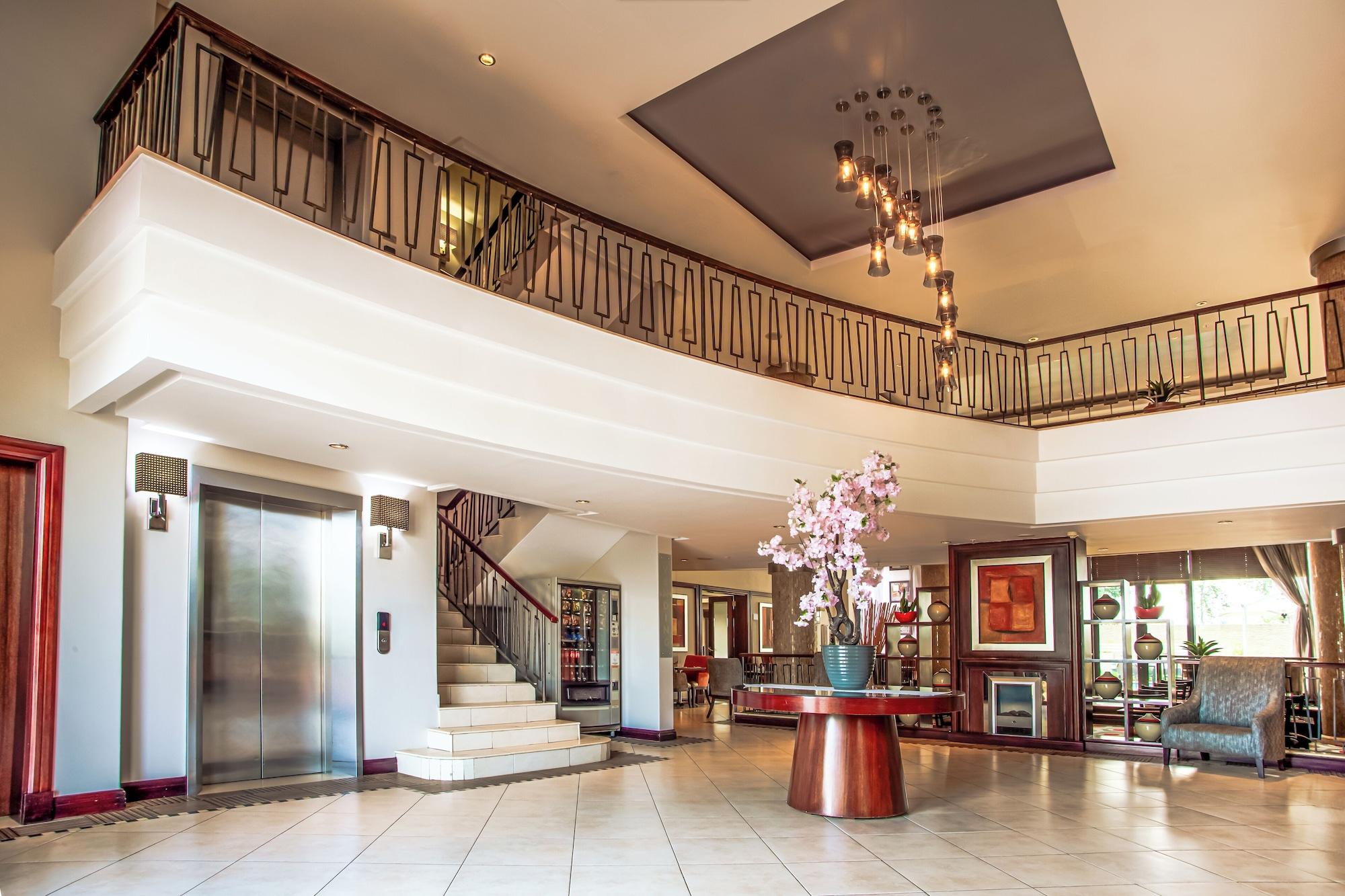 Vista Lobby The RidgePoint Hotel