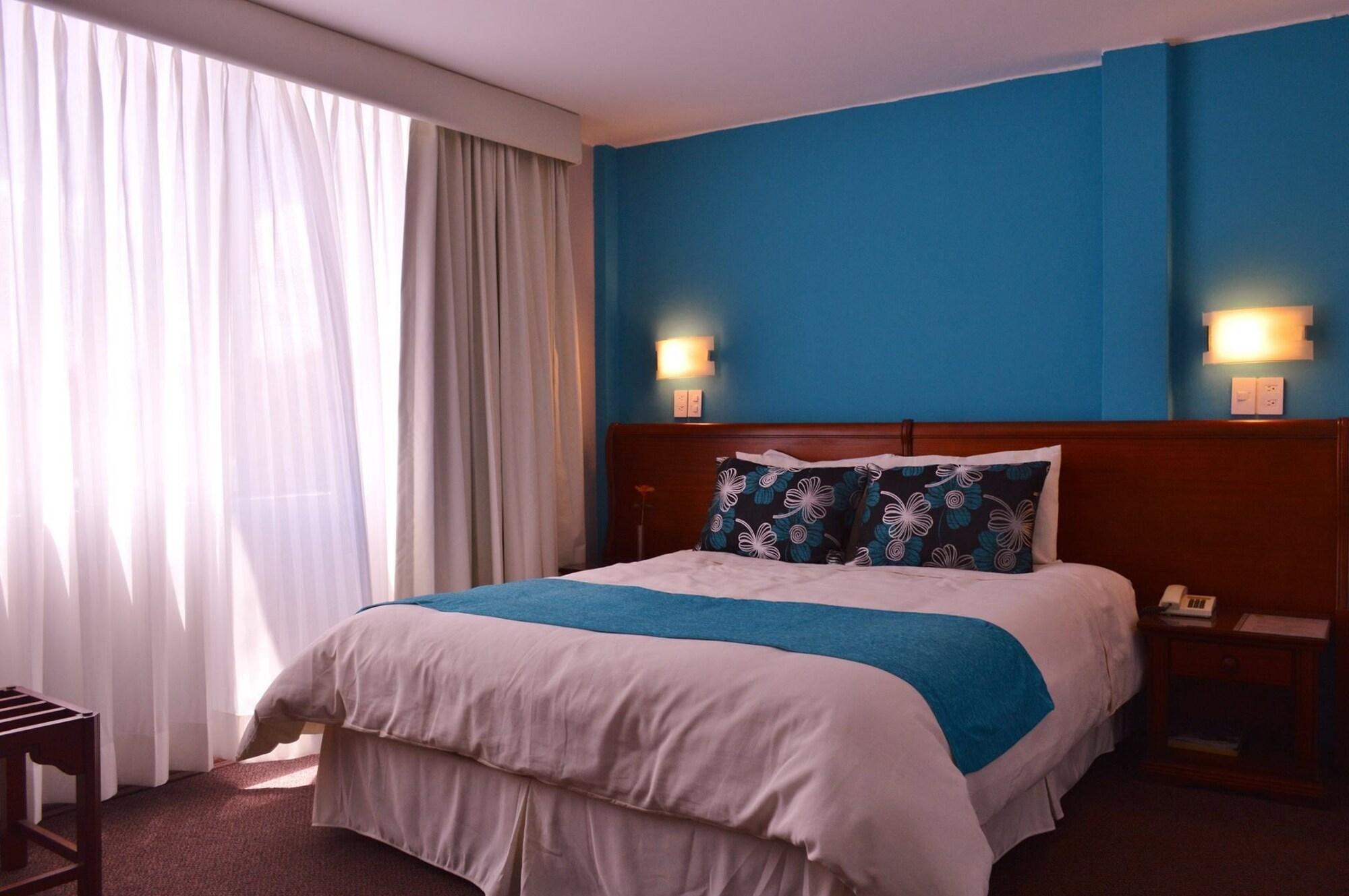 Varios La Carolina Inn