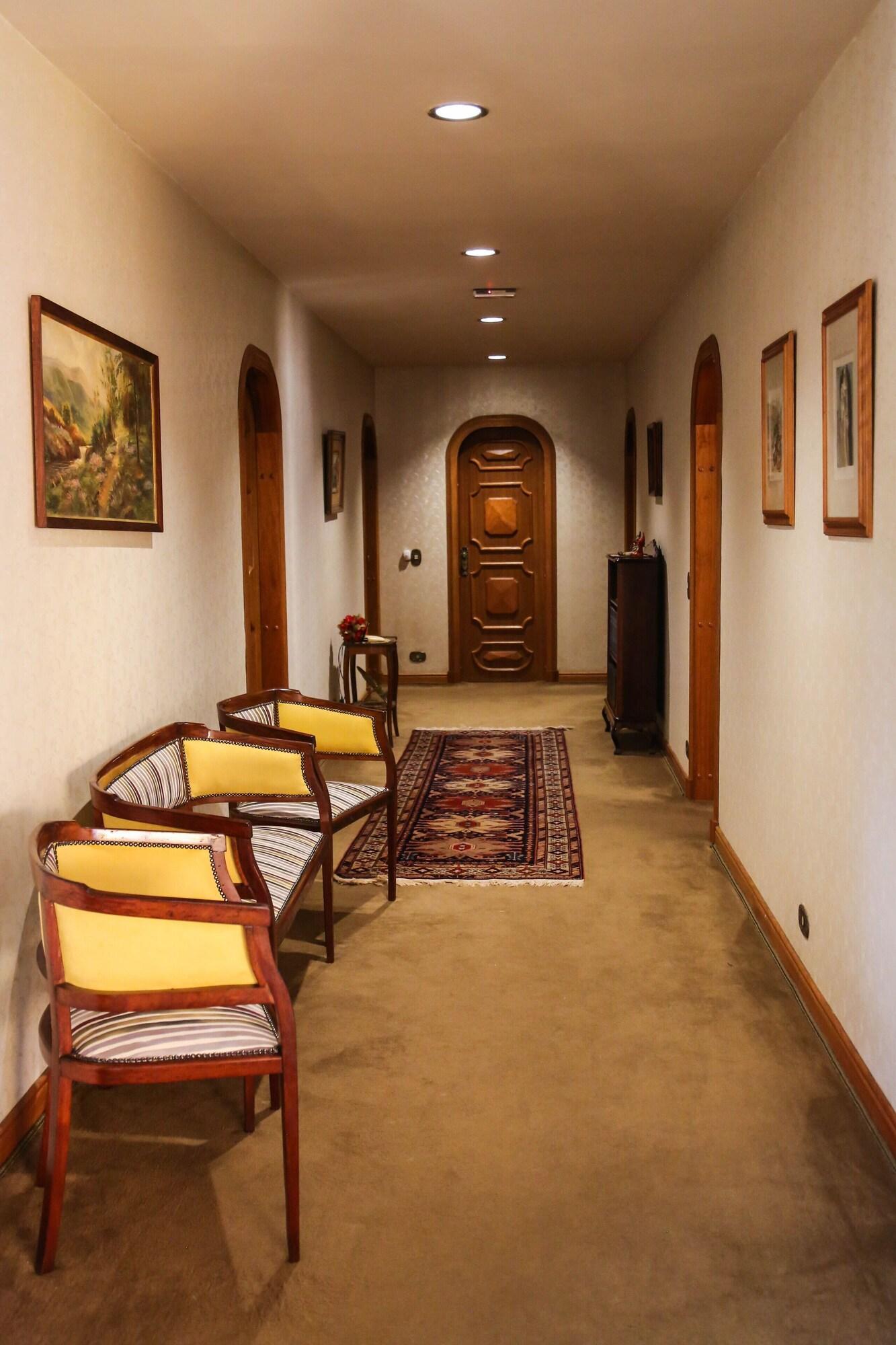 Vista Lobby Pousada Cedro do Líbano