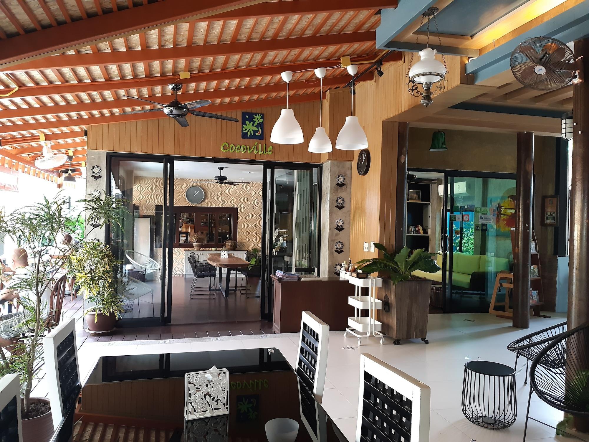 Restaurant Cocoville Phuket Resort