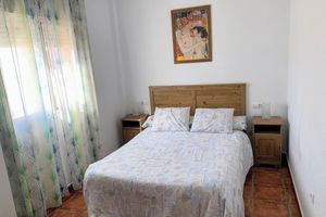 Alquiler Vacacional - Piscina y garaje a 300 mts de playa