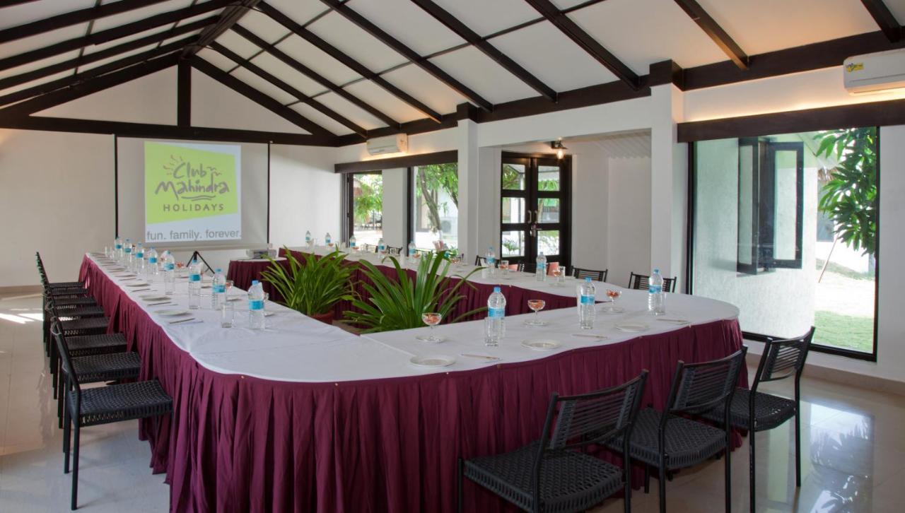 Centro de Negocios Club Mahindra Gir
