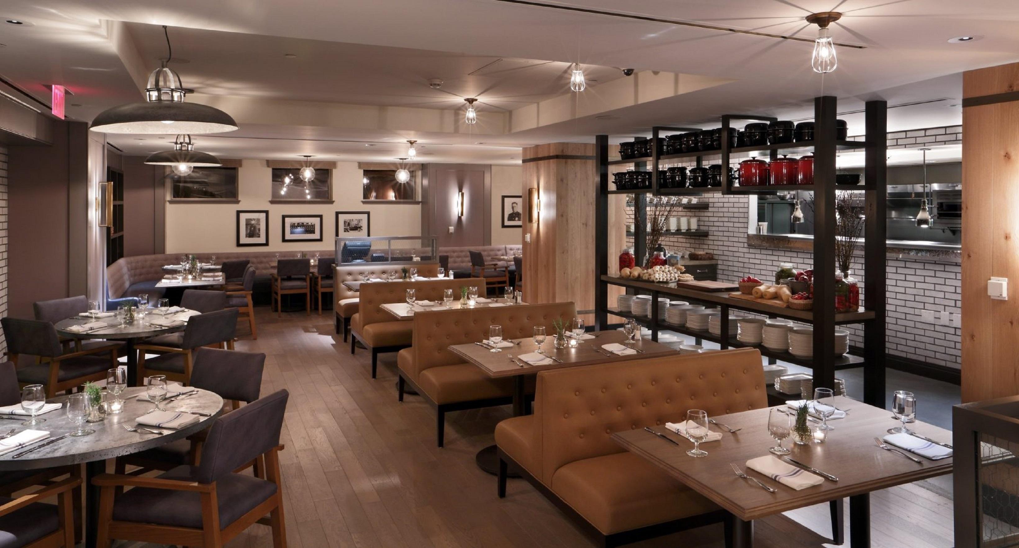 Restaurant Hotel AKA Back Bay