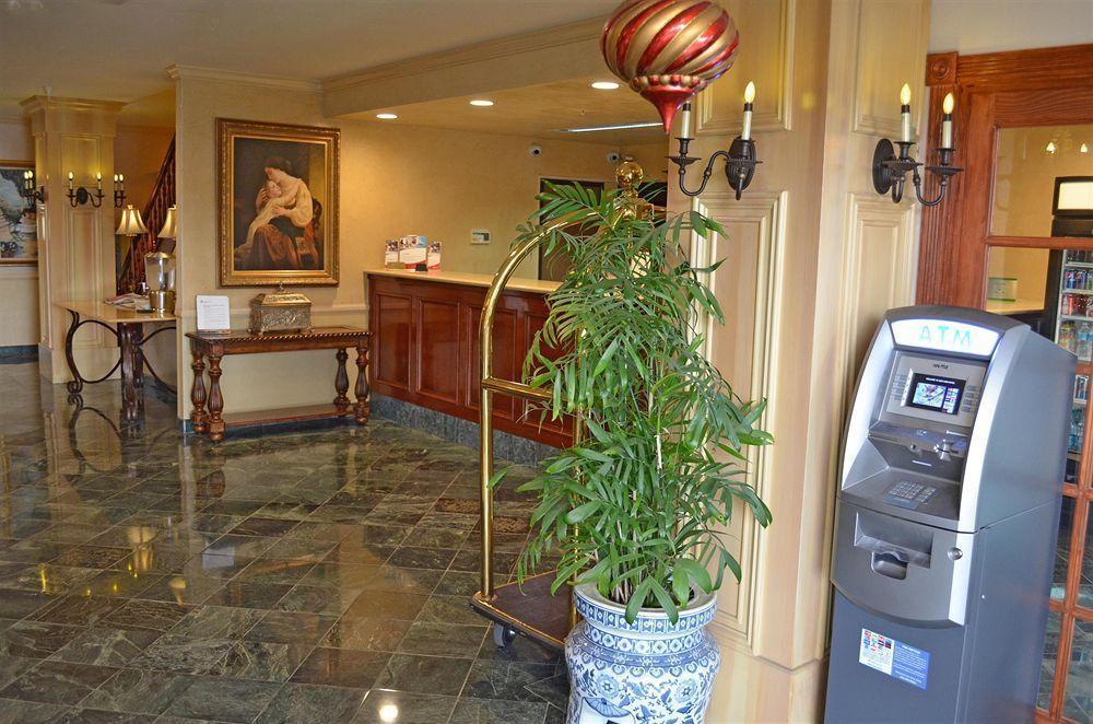Vista Lobby Folk Inn Ontario Airport