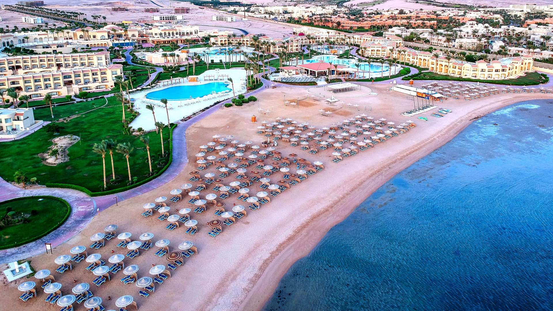 Vista Exterior Cleopatra Luxury resort Makadi Bay