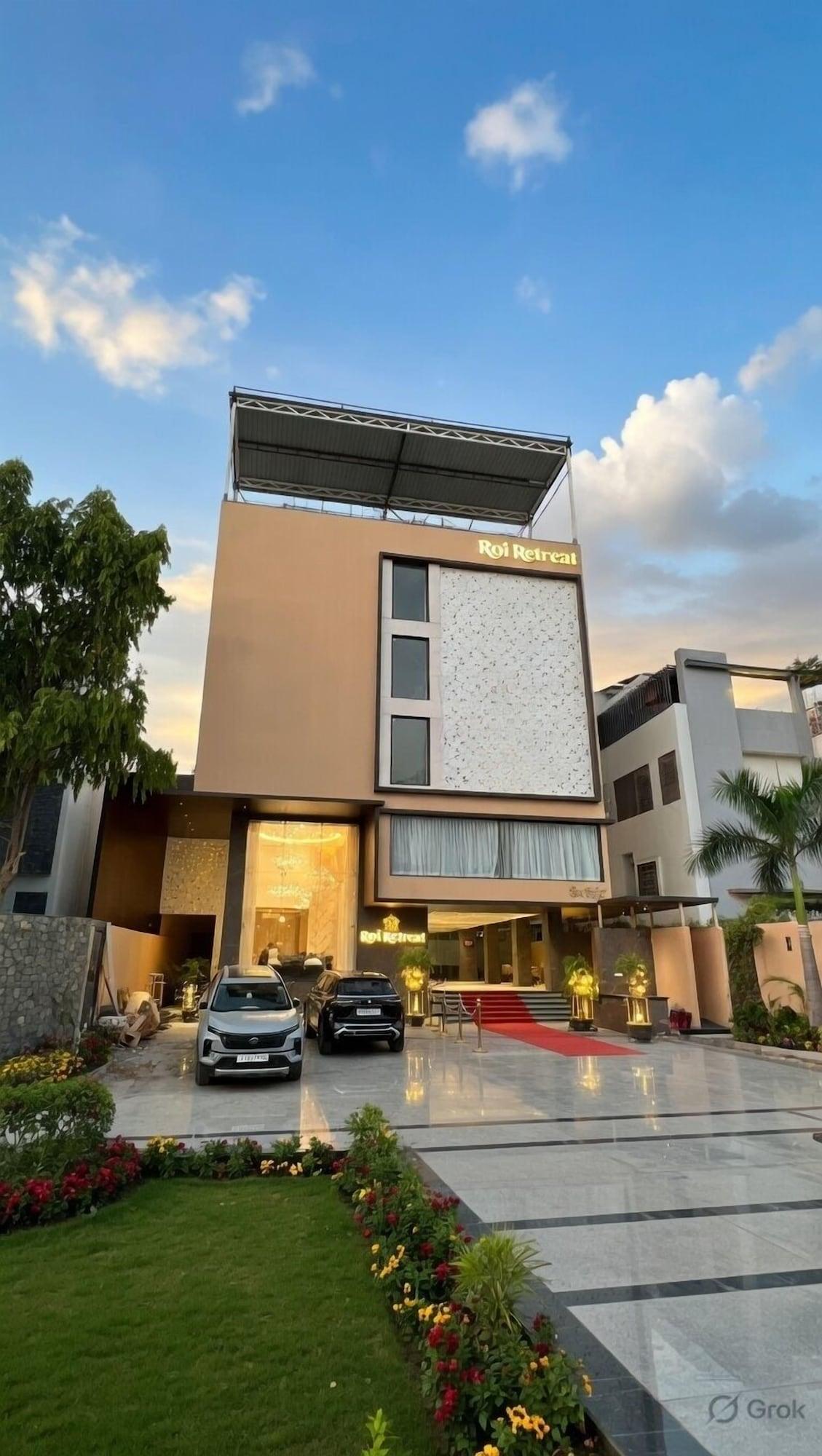 Varios Hotel Roi Retreat