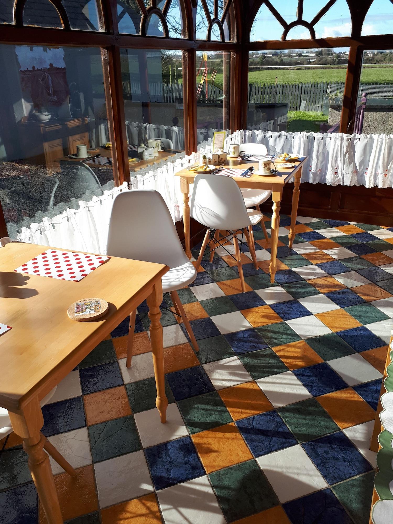 Restaurant The Ring Farmhouse