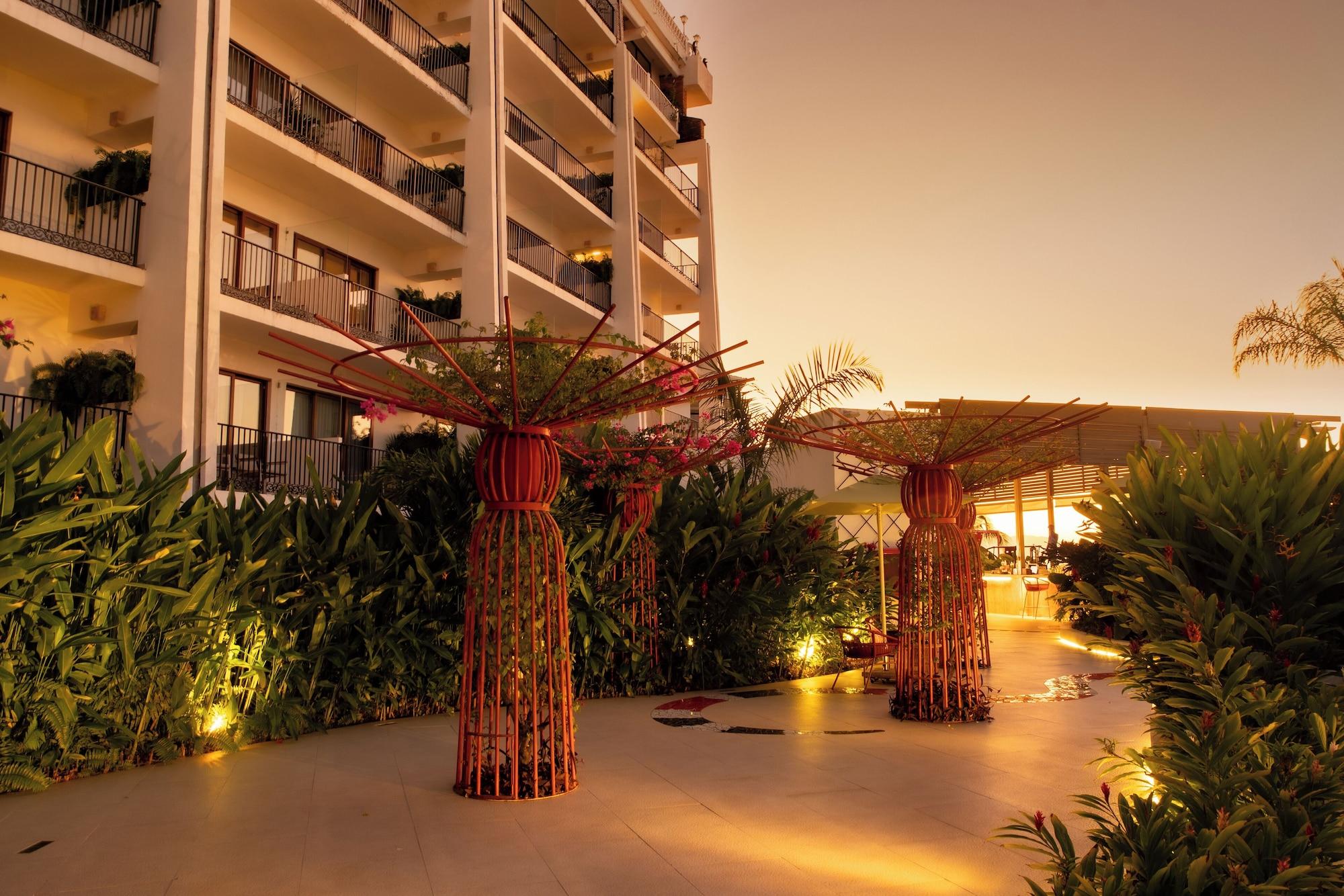 Habitación Almar Resort Luxury LGBT Beach Front Experience