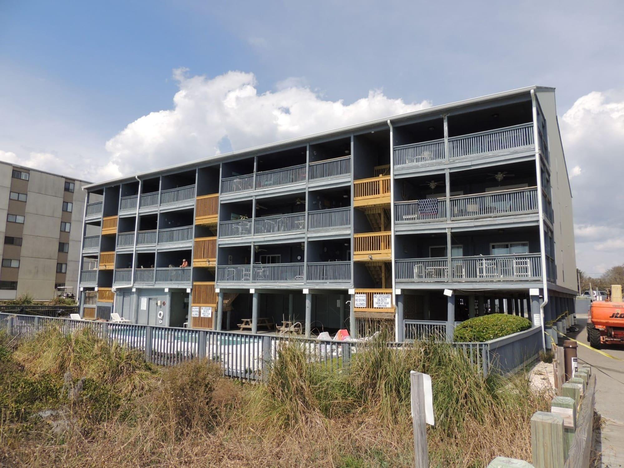 Vista Exterior Windy Shores I #103 Ocean Front