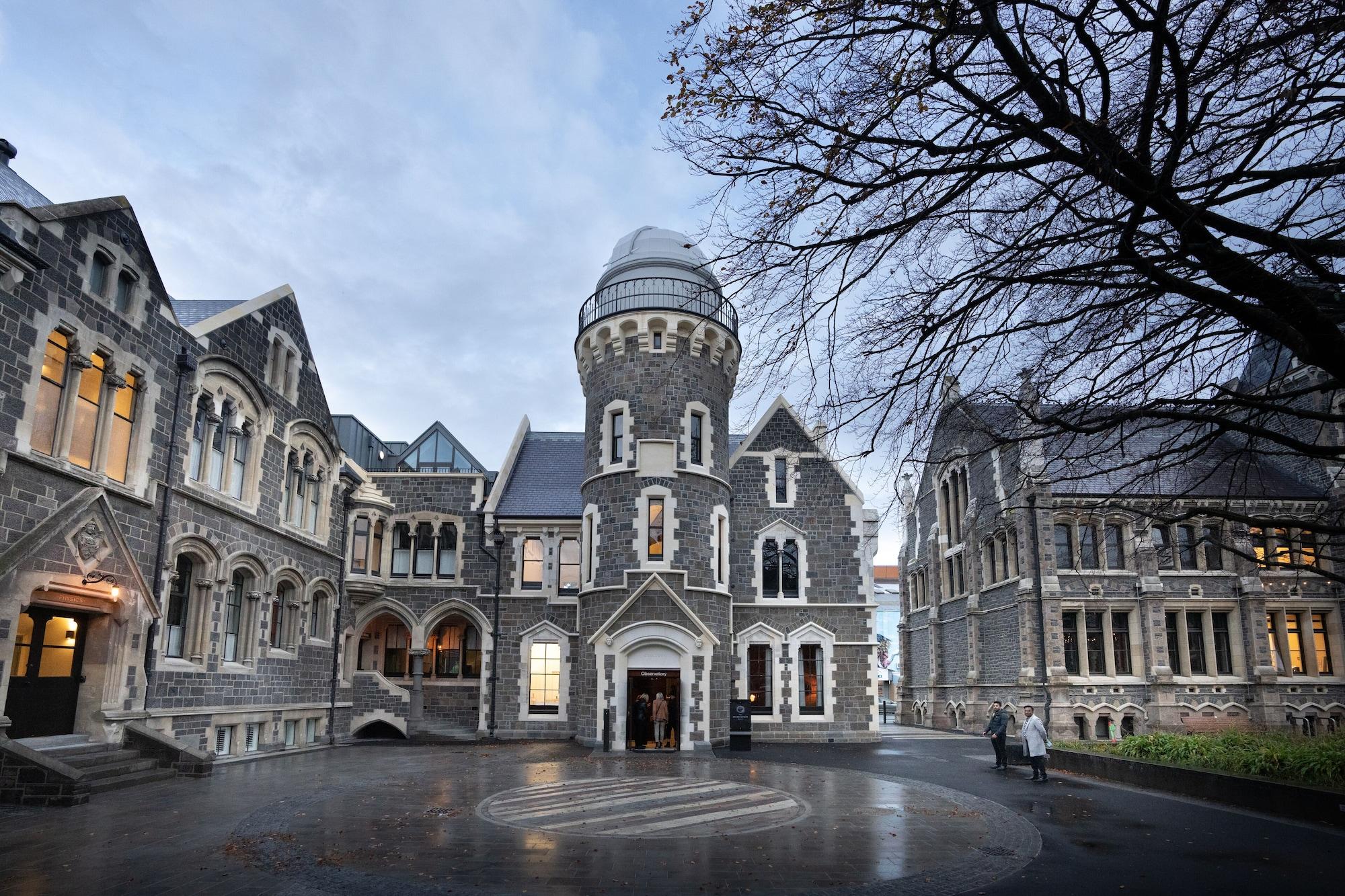 Vista Exterior The Observatory Hotel Christchurch