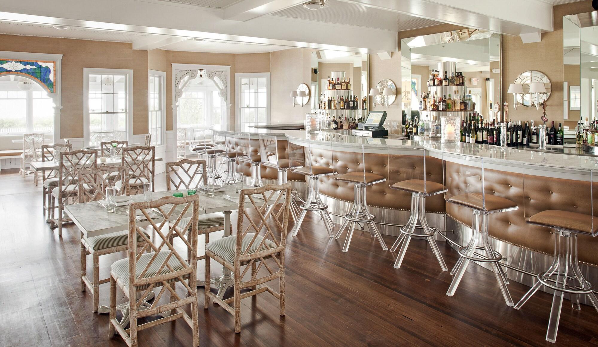 Restaurant The Tides Beach Club