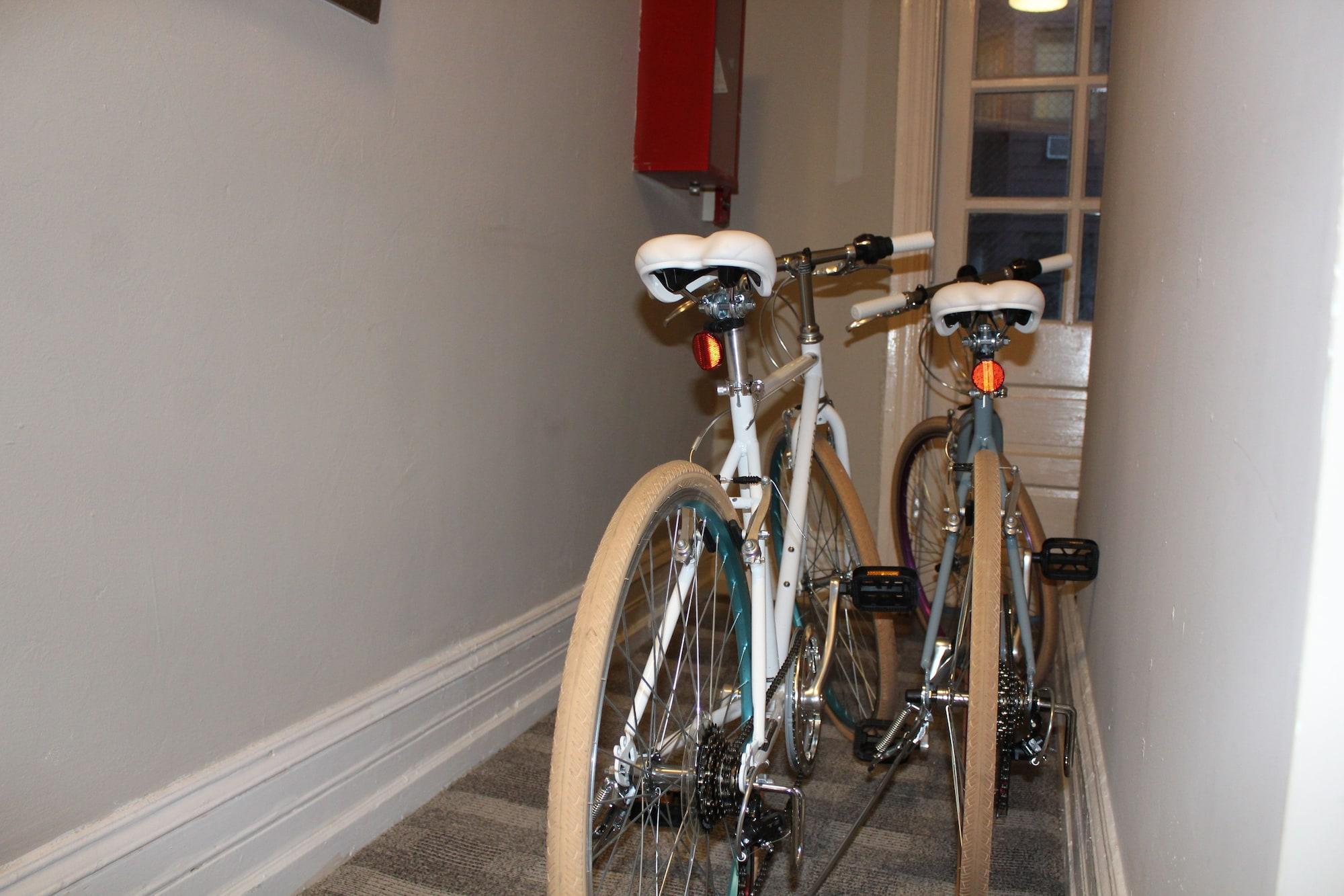 Instalaciones Recreativas Midtown Suites