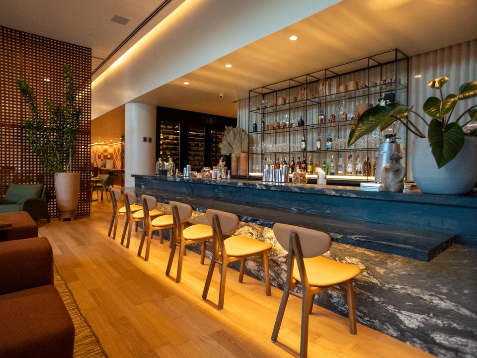 Bar/Salón MONÃ HOTEL