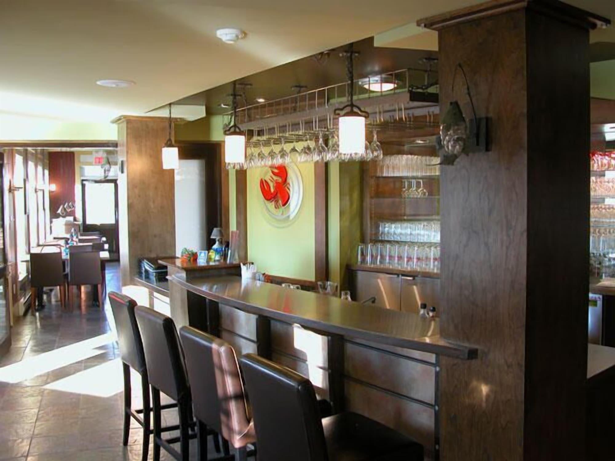Bar/Salón L'Auberge Gabrièle Inn