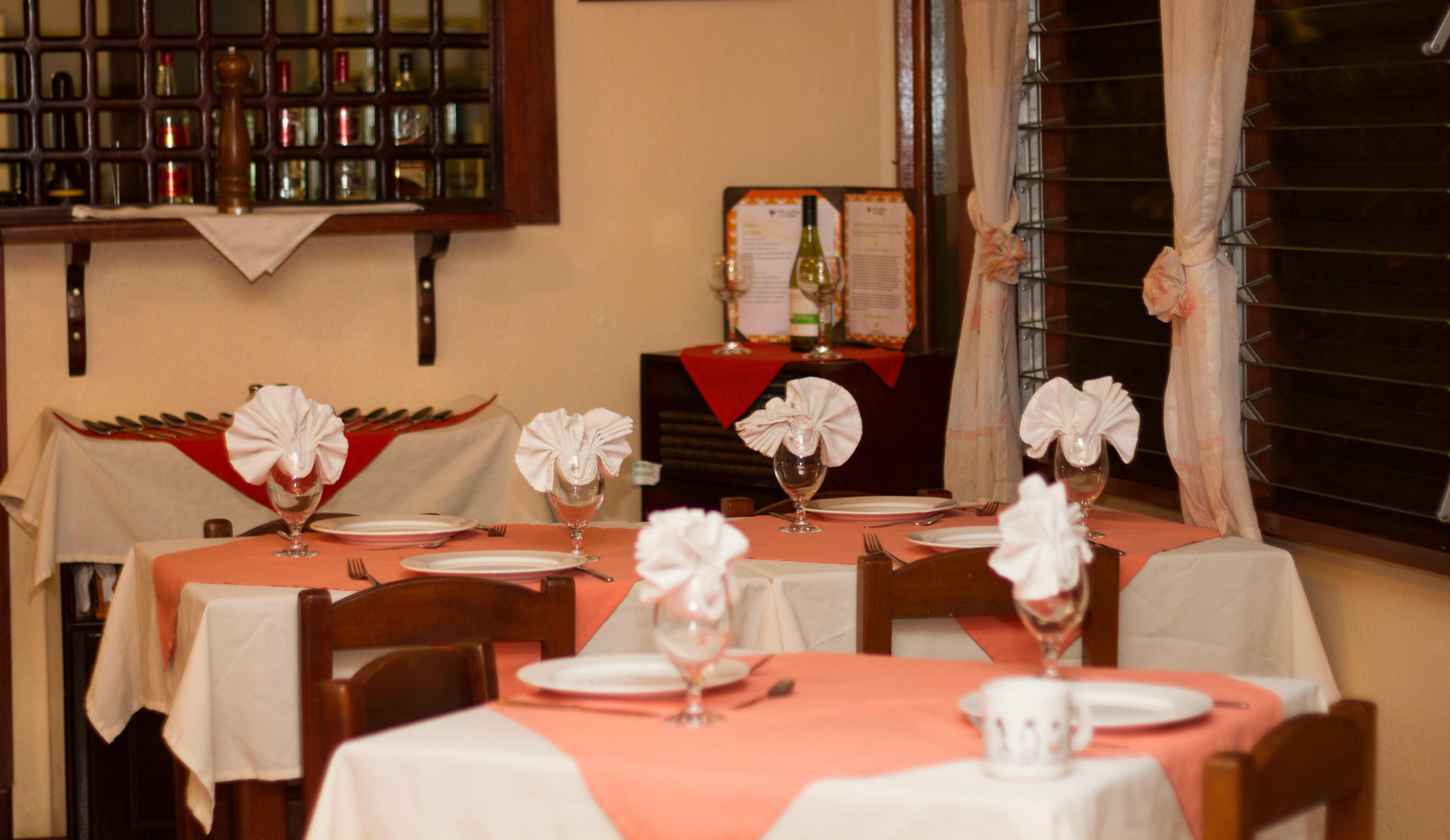 Restaurant Hotel La Rosa de America