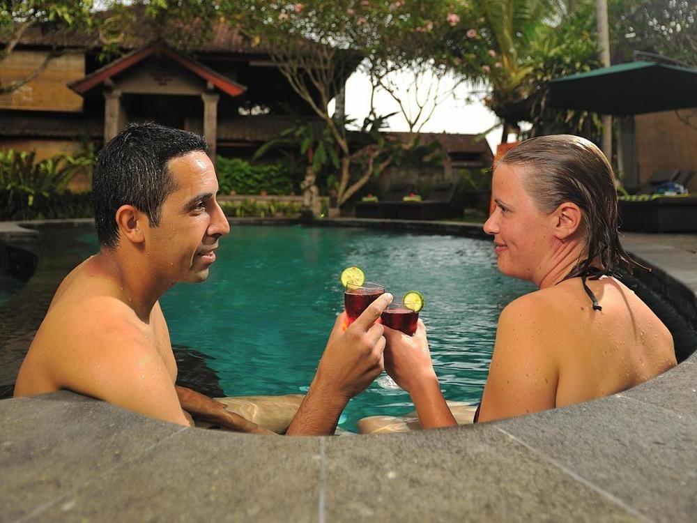 Vista Exterior De Munut Balinese Resort & Spa