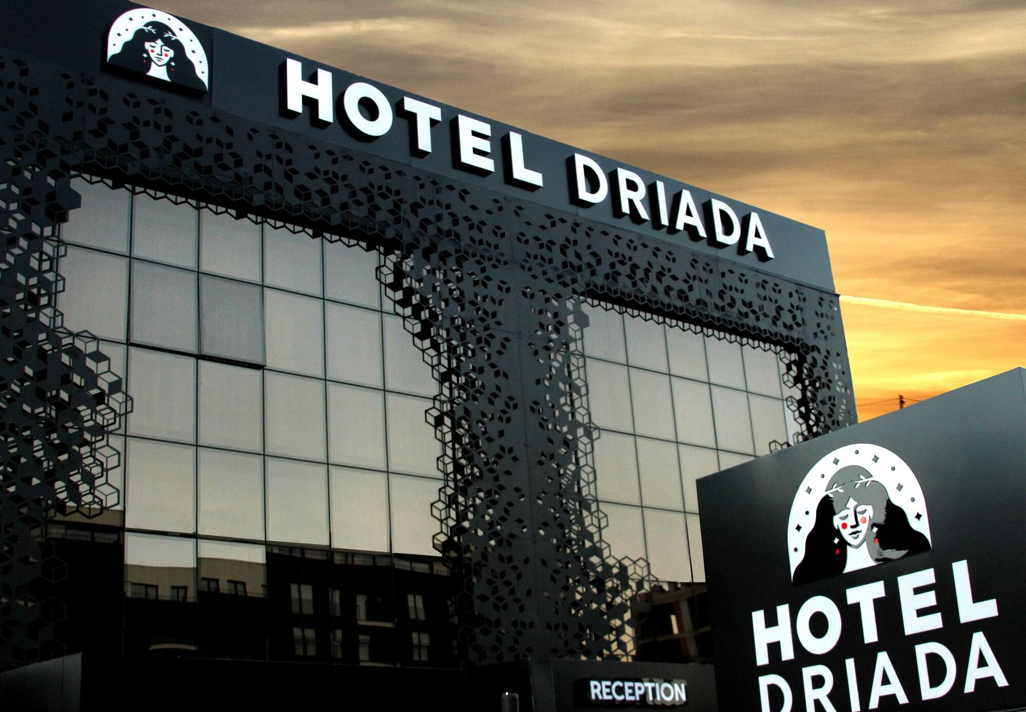 Varios Hotel Driada
