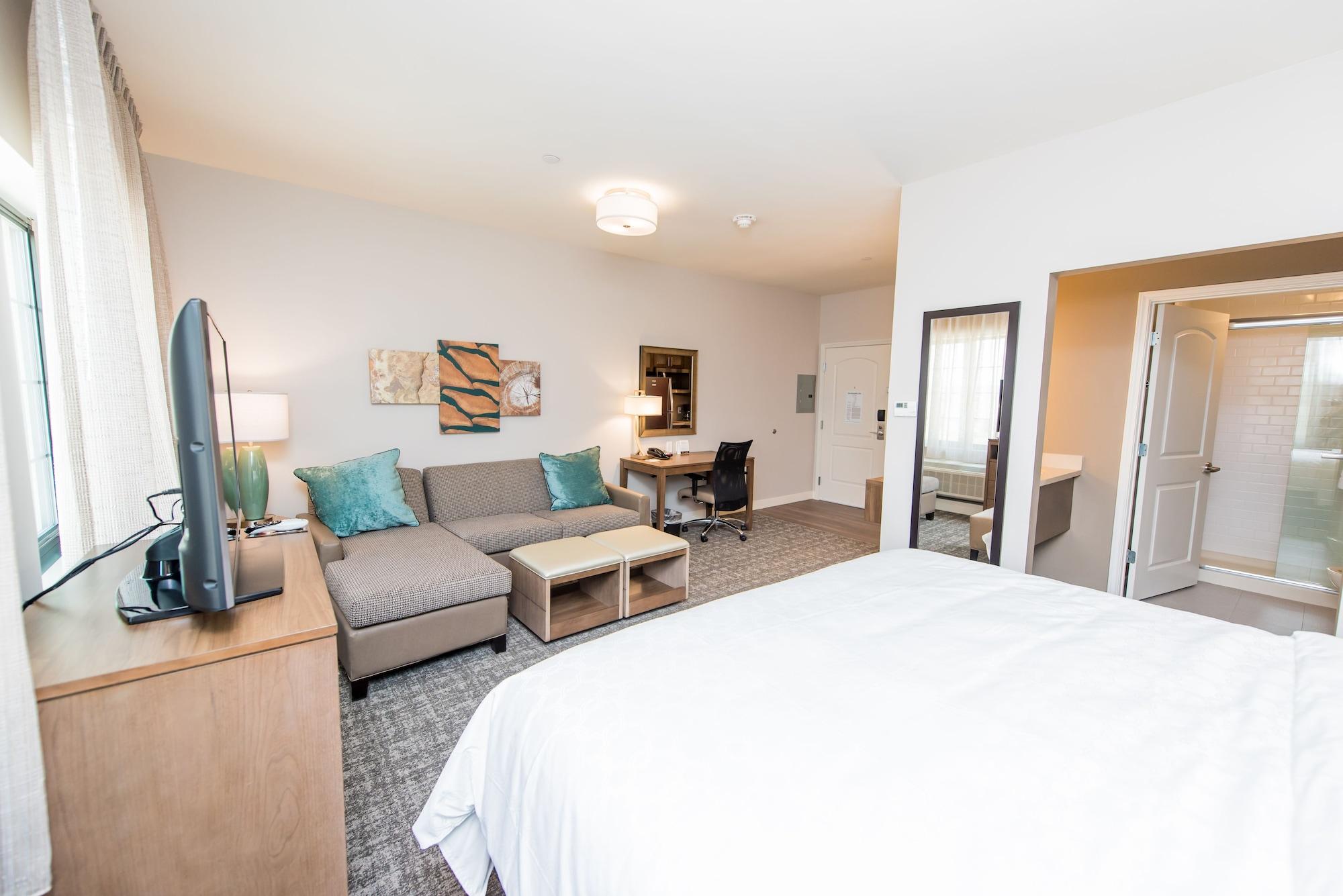 Habitación Staybridge Suites Houston - Humble Beltway 8 E by IHG