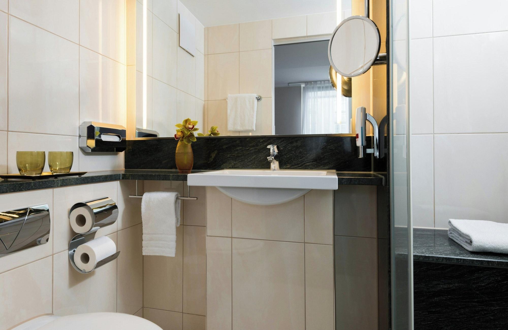 Equipamiento de Habitación Leonardo Hotel München City Center