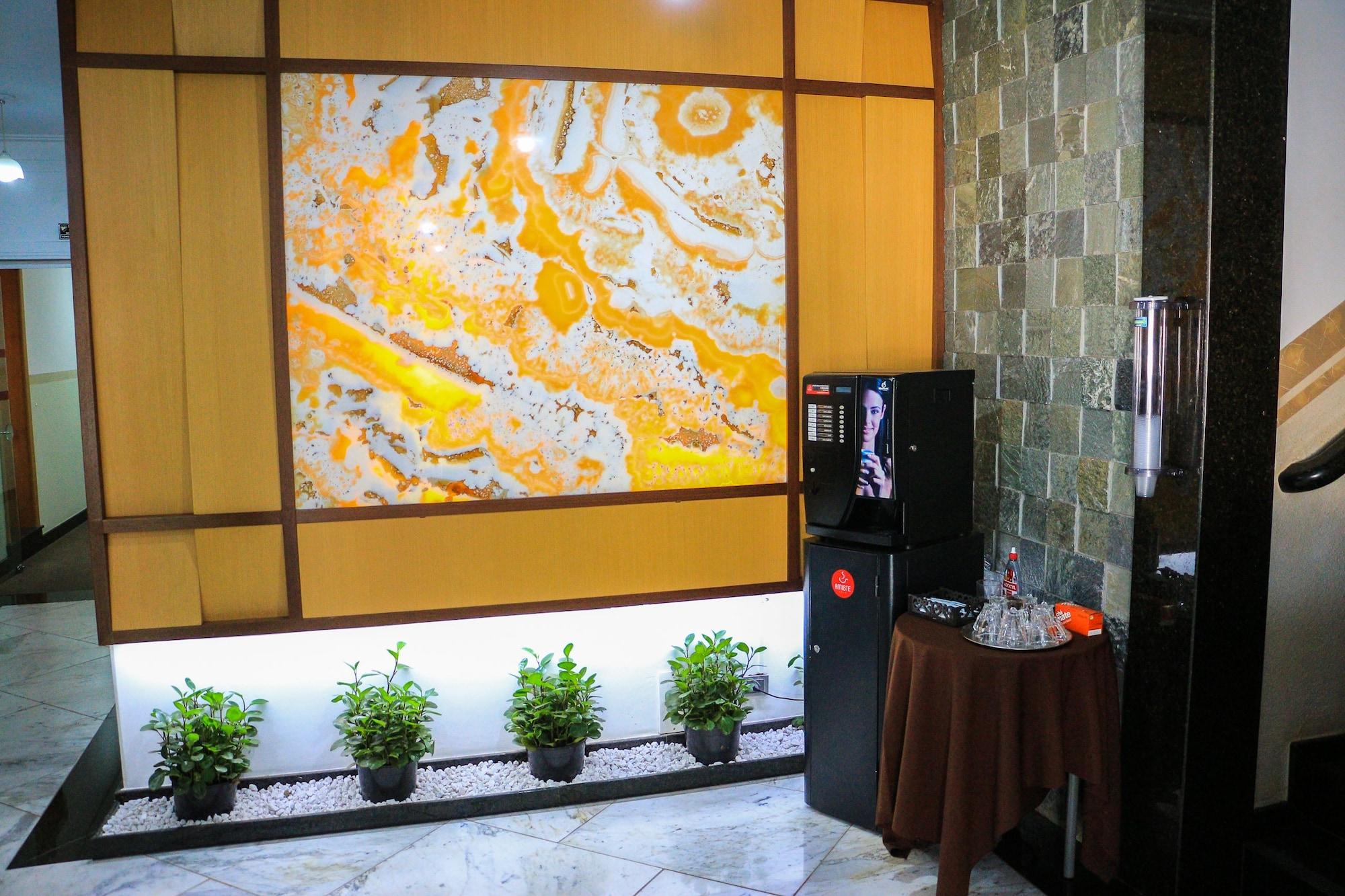 Bar/Salón Grande Hotel