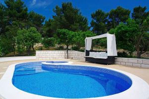 Alquiler Vacacional - Luxury house with pool, direct beach & jetty access, stunning 270° sea view