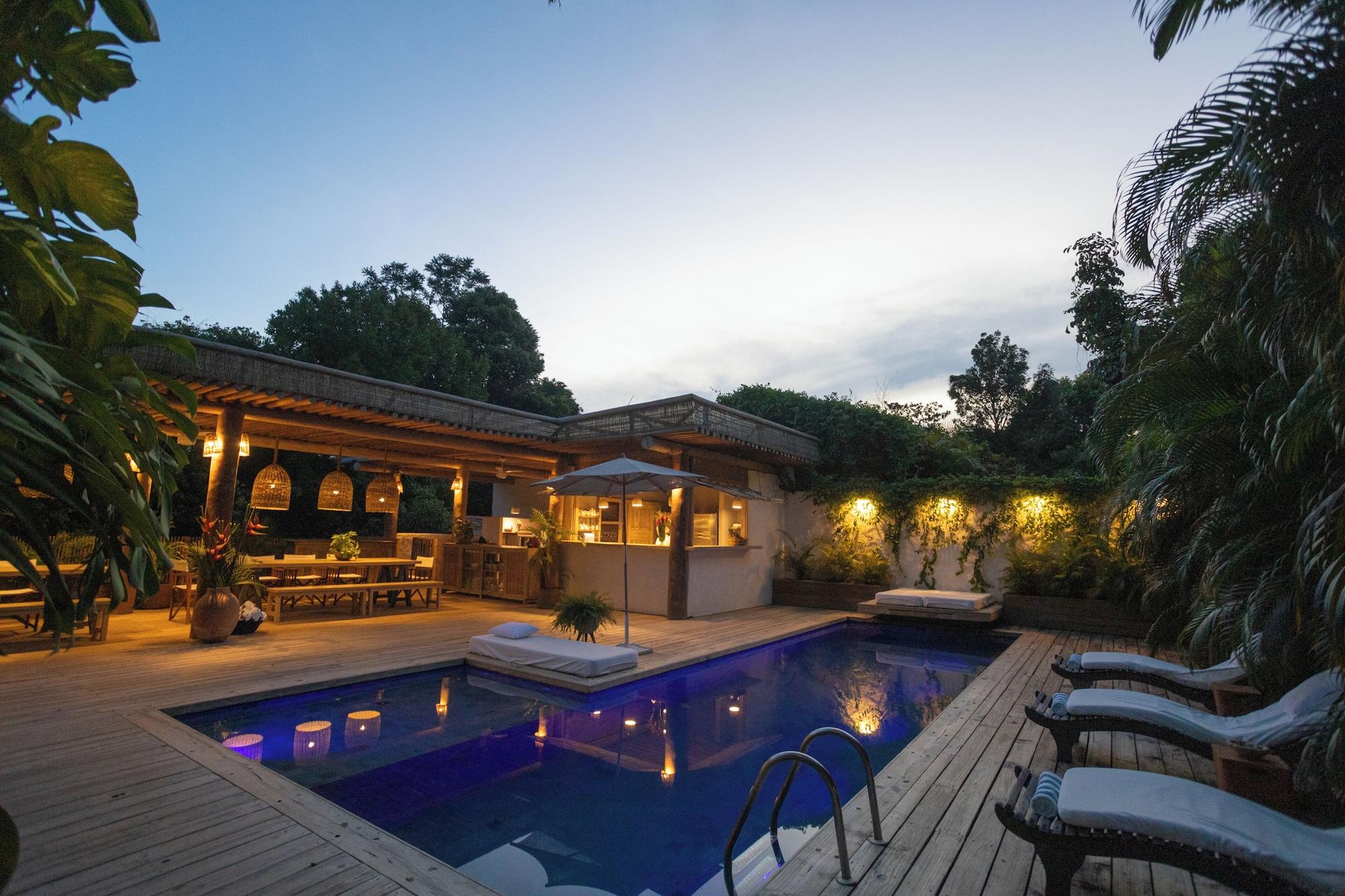 Vista Piscina Santa Fé Casas Trancoso