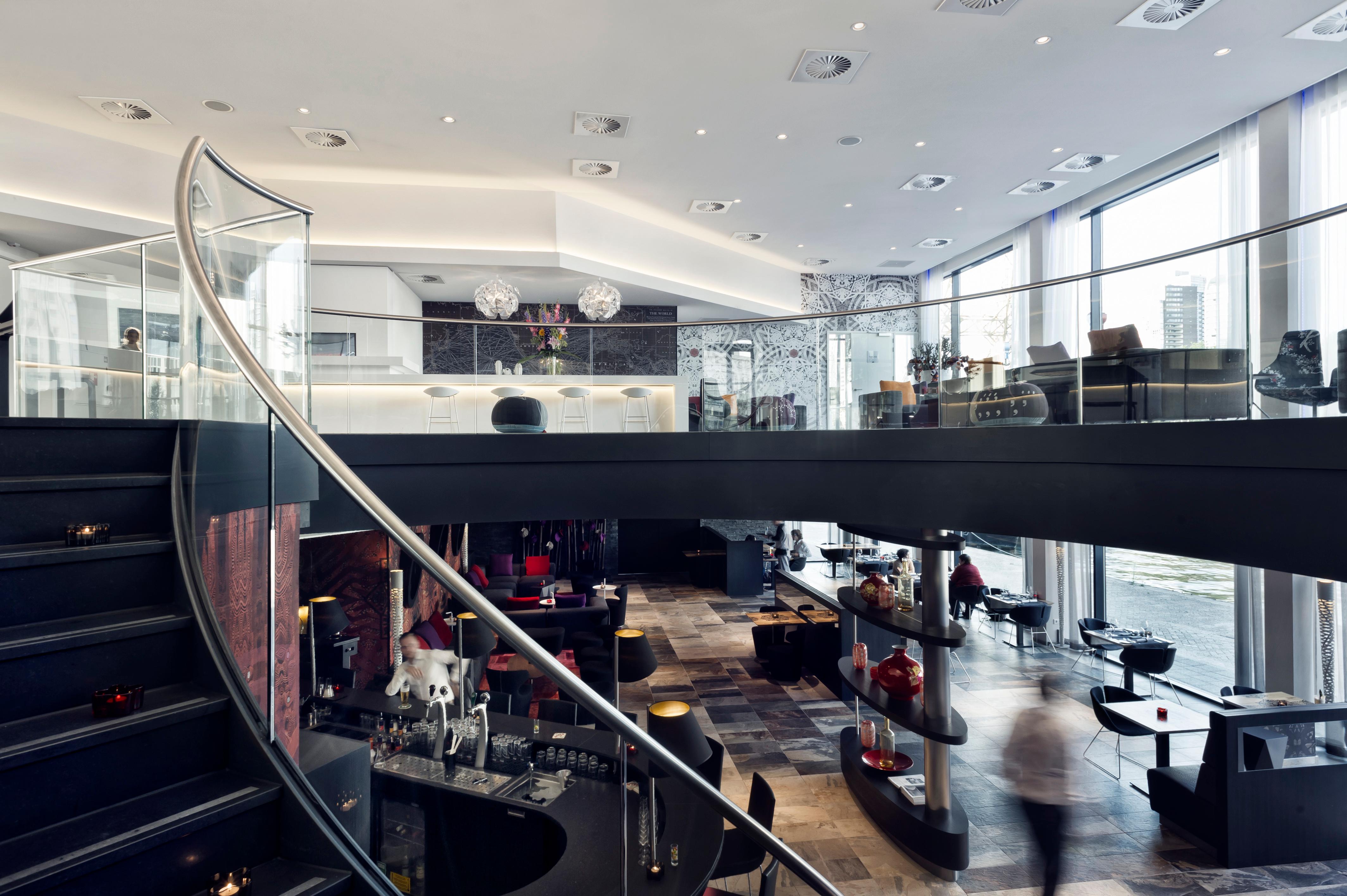 Vista Lobby Haven Hotel Rotterdam, Curio Collection by Hilton