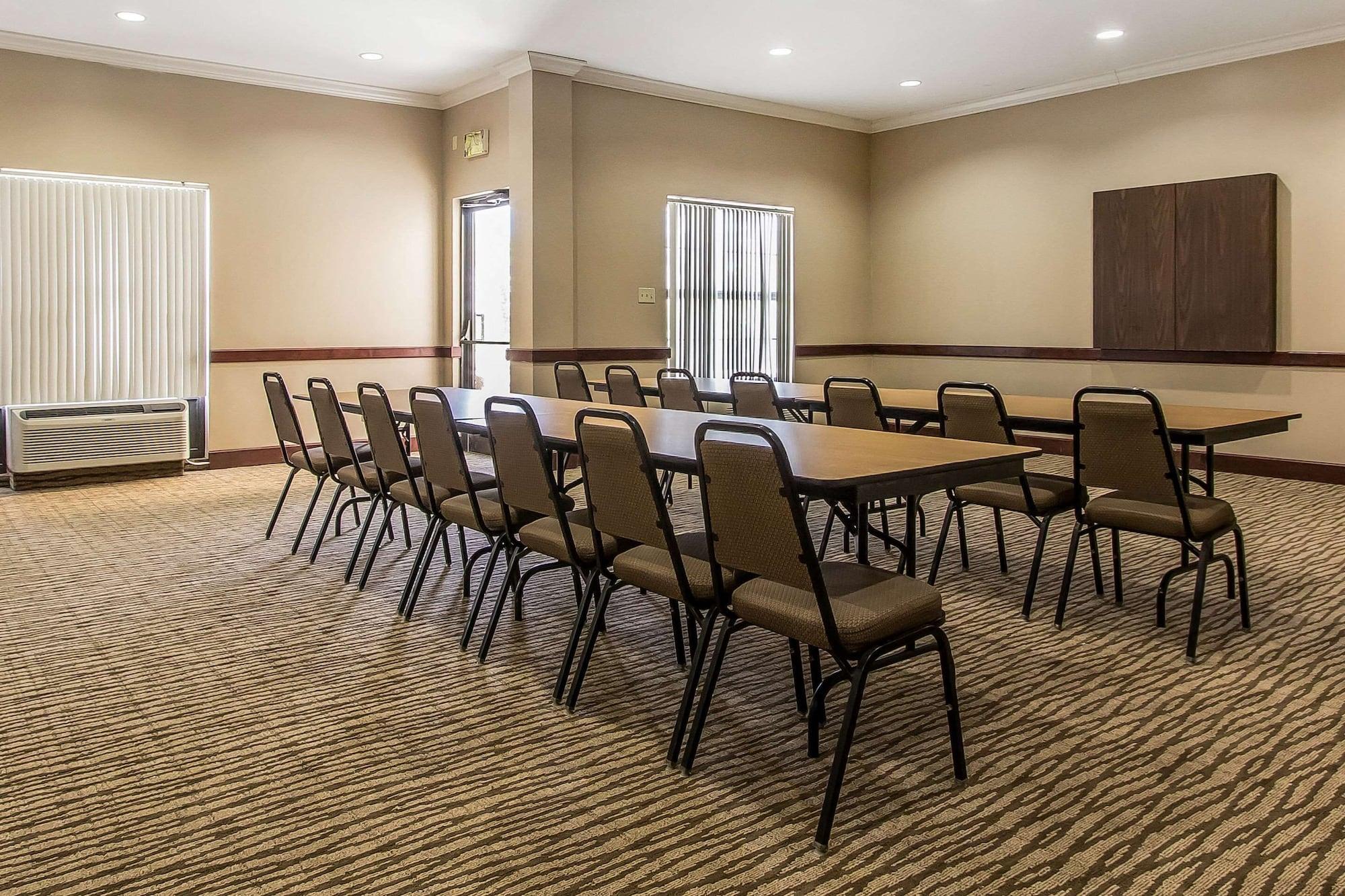 Sala de Reuniones Quality Suites New Iberia