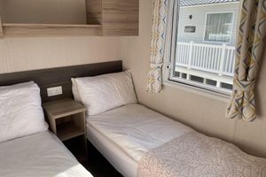 Alojamiento - Wild Rose Gorgeous Caravan on Rockley Park with Sea View close to entertainment