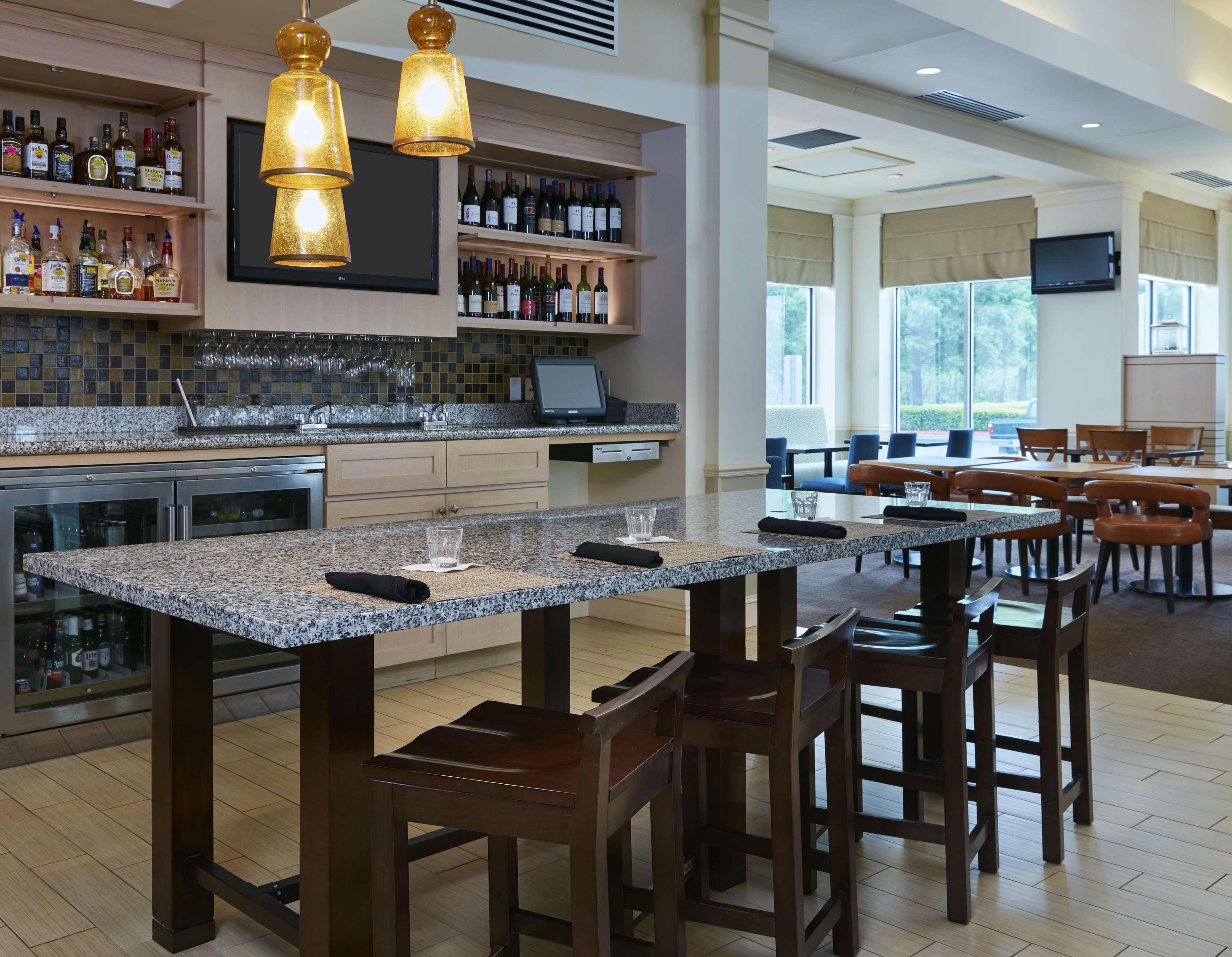 Bar/Salón Hilton Garden Inn Charlotte Pineville